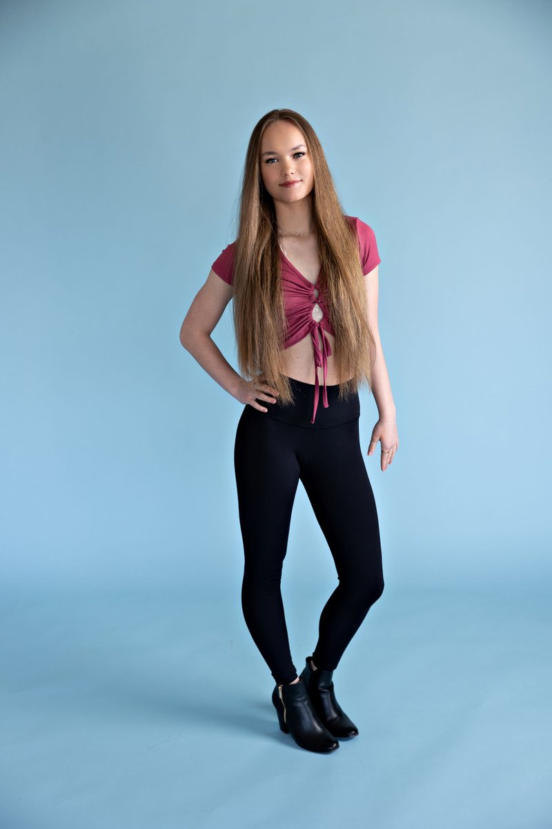 I met Nicole when her big sis was on my rep team!  I can't believe it's Nicole's turn!  YAY!!!!