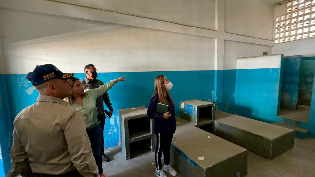 Derecho_paz's tweet photo. Las adecuaciones de estos espacios permitirán fortalecer los procesos penales y el resguardo preventivo de detenidos, además de garantizarles sus Derechos Humanos. https://t.co/cea3C4qv0T