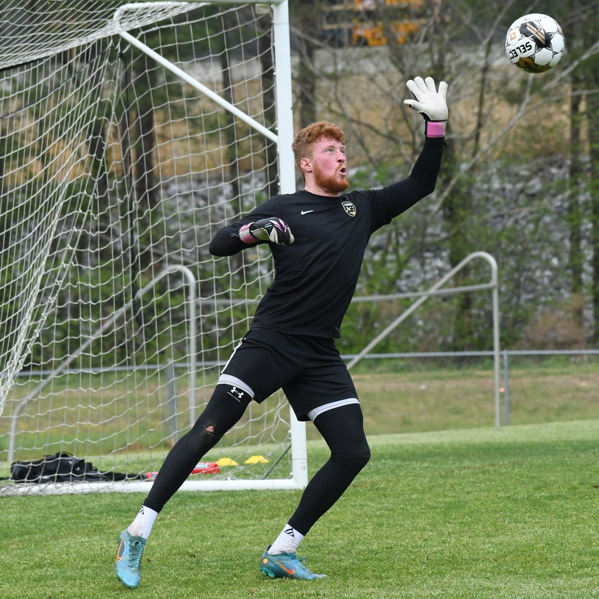 𝙎𝙝𝙤𝙩 𝙨𝙩𝙤𝙥𝙥𝙚𝙧𝙨! 

Happy #InternationalGoalkeeperDay! 🧤

#HammerDown
