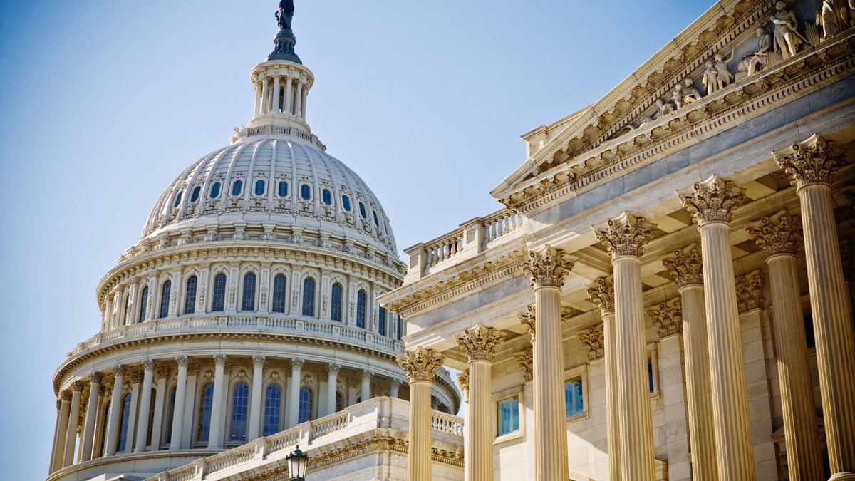 ASA_Soybeans's tweet photo. A bipartisan group of lawmakers, led by Reps. @hinsonashley & @AngieCraigMN, is urging EPA to increase advanced #biofuels blending targets. ASA applauds this support for soy biofuels: https://t.co/zGljzslFqy
#AgPolicy #RFSworks #Biofuels https://t.co/OcMurtfJLB