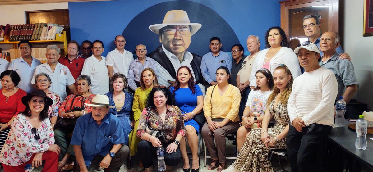 Durante los trabajos del Consejo Directivo de la <a href="/FAPERMEX1/">FAPERMEX</a> y del <a href="/conalipe/">CONALIPE</a> se recordó al colega Felipe Sánchez en la sede de la <a href="/APO_Oaxaca/">APO Oaxaca</a>