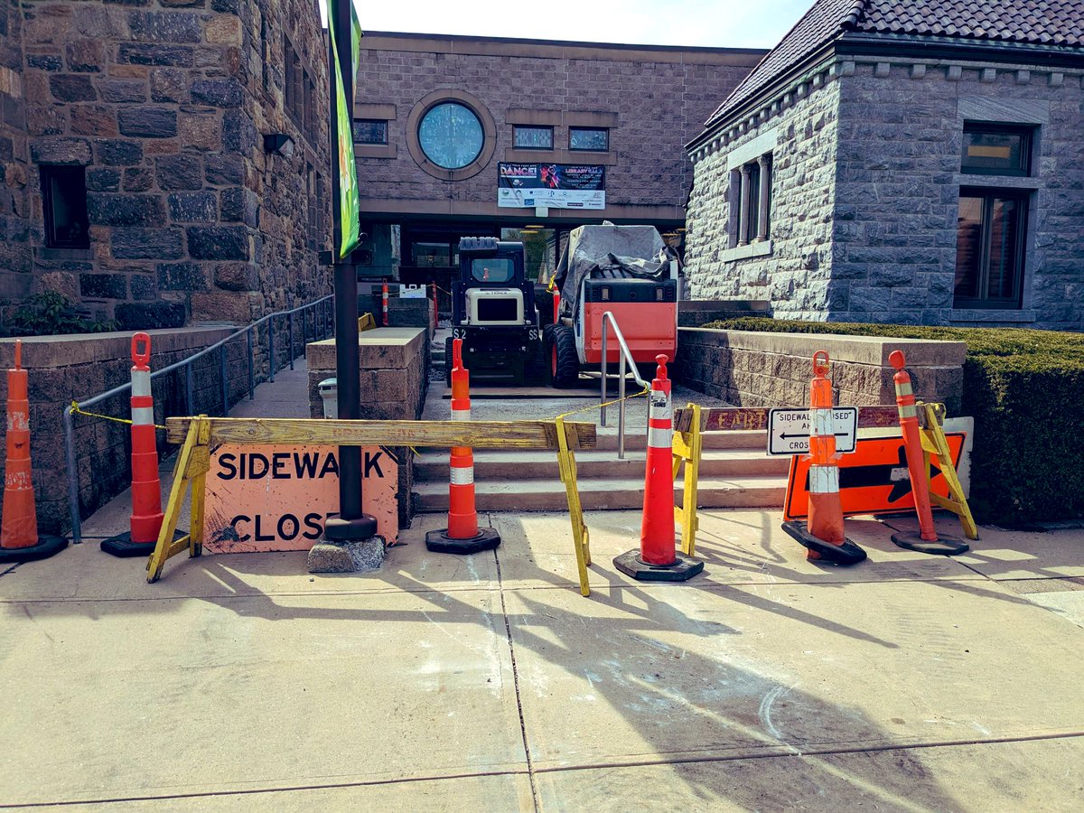 Coming soon: beautiful, brand new front steps for the Library’s Main Street entrance! In the meantime… please use the Library’s back entrance when you visit us this weekend.

#comingsoon #newandimproved #StratfordLibrary #StratfordCT