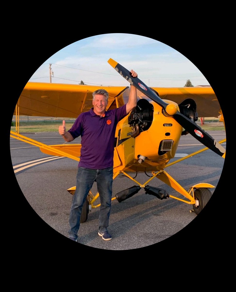 Larry "Bo" Nanna is a FedEx captain and retired instructor pilot.  He talked about trust as a pilot as well as in his faith. Nanna passionately encouraged the students to evaluate where they are in their self-disciplines, training, and trust in God. 

 youtu.be/vYpyQ42nngs