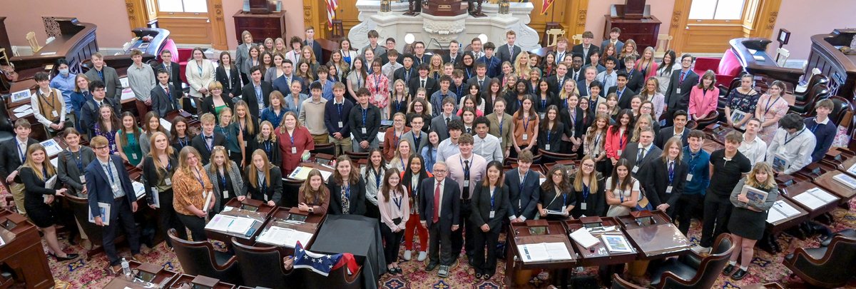 GovMikeDeWine's tweet photo. This morning, I spoke with students participating in the Youth in Government program at the Ohio Statehouse. Our state government will be in the good hands of these future leaders who are learning about leadership and service. https://t.co/sEVlO8I2Yy