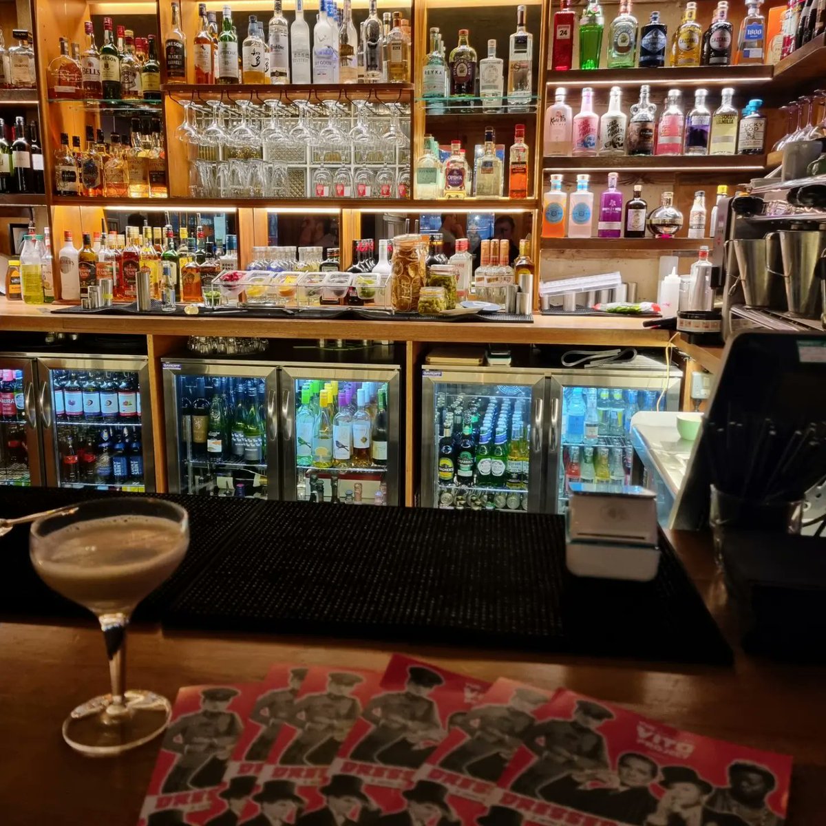 ElephantCafeUK's tweet photo. Just left flyers at Oberon bar at the Elephant for Dressed To Thrill season @TheVITOProject @CinemaMuseum https://t.co/2XCwuob2rX