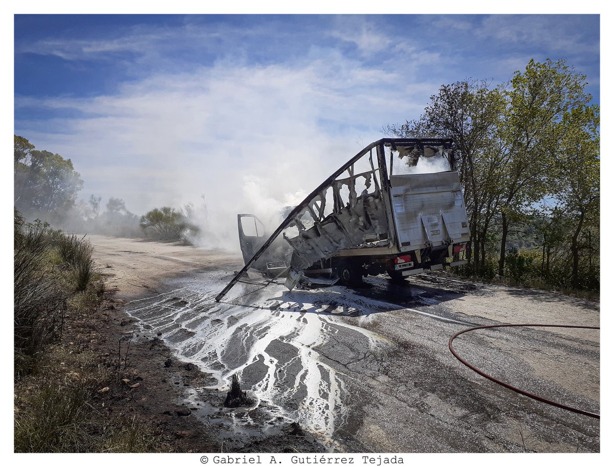 Las causas son importantes, debiendo ser estudiadas y determinadas para abordar una política de prevención eficaz; pero la clave para reducir el efecto de los incendios forestales está en el estado de los montes. Sin el manejo adecuado, motivos imprevisibles causarán graves daños