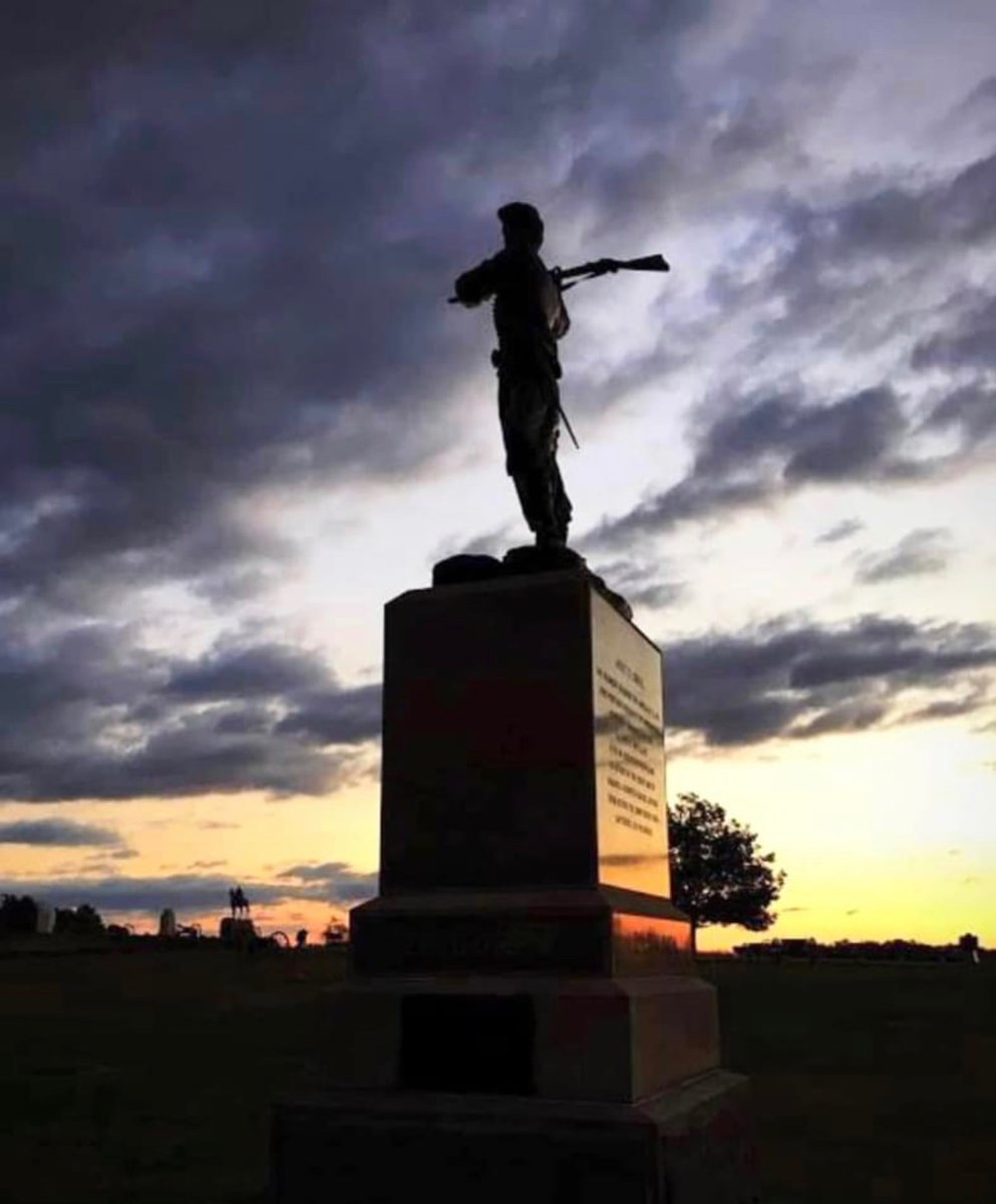 GburgMuseum's tweet photo. #SubmissionSunday! Post a #Gettysburg photo taken by you, tag us or use #SeminaryRidgePhotos, and we may feature it on our social media! All featured will be entered into quarterly contests to win a Cupola/Museum package (photo op!) #SeminaryRidge #SRMEC
📸@johnnybanks https://t.co/fERHd9JVjI