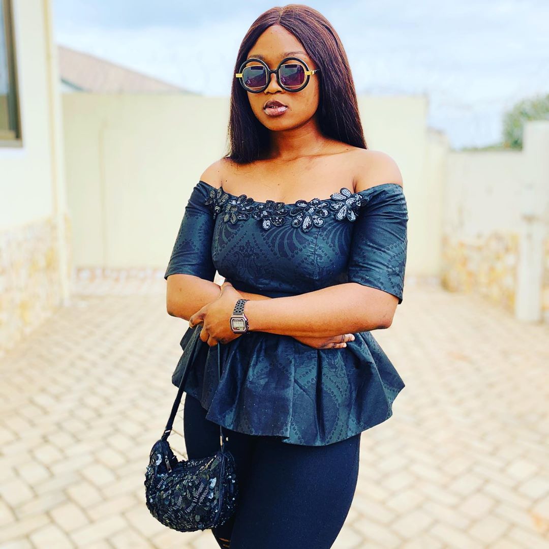Dezel The Model 🇬🇭🧜‍♀️🌸 (@dezerilla) on Twitter photo 