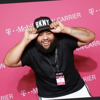 suaviito's tweet photo. #NewProfilePic https://t.co/HPIr2Sejc9