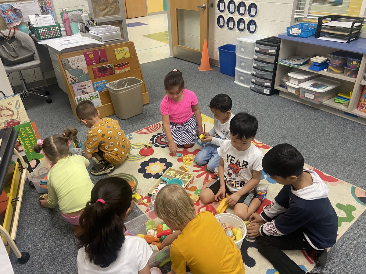 We had so much fun talking, reading, and writing about different types of food and parts of a kitchen. <a href="/GlebeAPS/">Glebe Elementary APS</a>