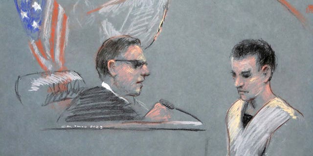 DailyMail News tweet media