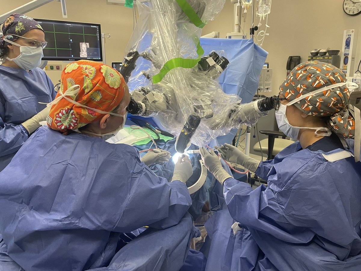 Alex Spiotta (@alex_spiotta) on Twitter photo Spotted: all women Neurosurgery team in vascular crani ! <a href="/WomenInNeuroIR/">WINN šŗš¦</a> <a href="/HolyCityNsgy/">MUSC Neurosurgery</a> <a href="/DoctorKNSGY/">Kimberly Kicielinski</a> <a href="/MUSChealth/">MUSC Health</a> Spotted: all women Neurosurgery team in vascular crani ! <a href="/WomenInNeuroIR/">WINN šŗš¦</a> <a href="/HolyCityNsgy/">MUSC Neurosurgery</a> <a href="/DoctorKNSGY/">Kimberly Kicielinski</a> <a href="/MUSChealth/">MUSC Health</a>