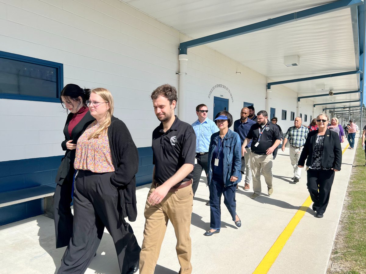 Florida Department of Corrections on Twitter