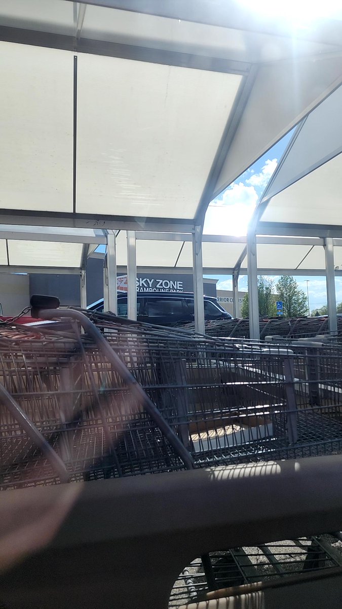 Tarzan_Unknown's tweet photo. Tarzan found #bitcoin in a User vault at this location! Join me playing #coinhuntworld, It's awesome! https://t.co/UjbAIV9DMN #cryptocurrency #4078 https://t.co/3TheOnFMHs