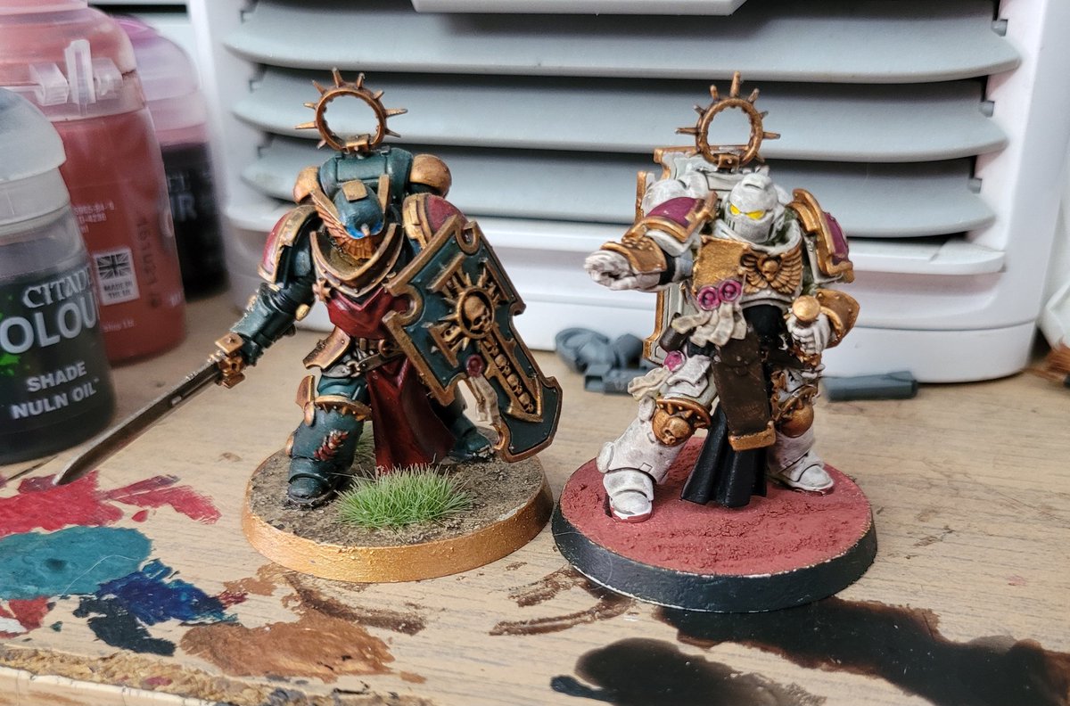floridian_'s tweet photo. @wokehammerLs @GobboLord After finishing my Imperial Fist successor chapter (left) I'm making my Ultramarine successor chapter (right) https://t.co/buSTbOaXy7