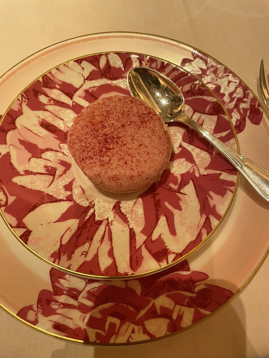 Ali Millar on Twitter "Finishing a bookish week in salubrious