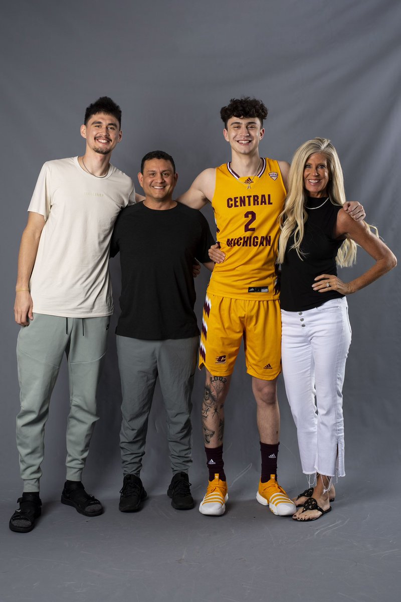 Aidan Rubio tweet media