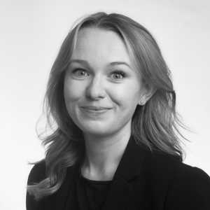 YoungBarristers's tweet photo. Read our guest blog by barrister @evesrobinson explaining how her participation at the age of 13 in the Mock Trial Competition sparked her journey to a career at the Bar. The compeition was first started in 1989 and is now organised by @YoungCitizensUK 
https://t.co/L8SXrZw43x https://t.co/ZXnj8NSZky