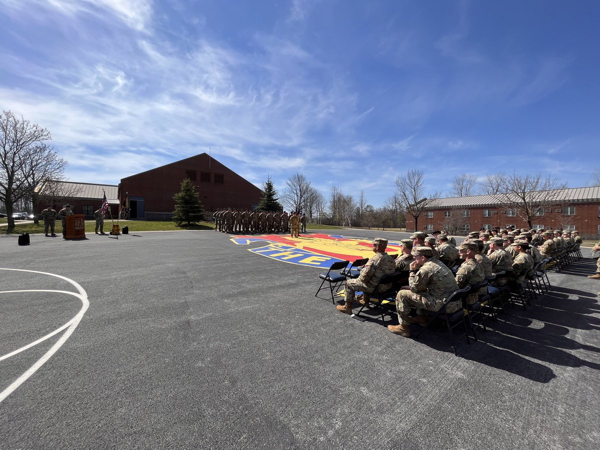 2_14Infantry's tweet photo. Today the Golden Dragons wished farewell to CPT Luke Scudder and welcomed CPT Matt Stone as the incoming Barbarian Company Commander. CPT Scudder is PCSing to Ft. Benning. CPT Stone is coming from our Battalion S3 and we are excited to see what he accomplish as Barbarian 6 #ROTL https://t.co/HUKpjrWa3K