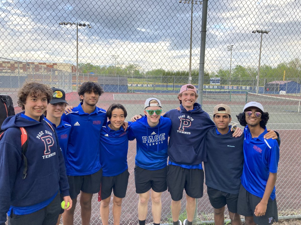 FJPHSTennis's tweet photo. Congrats to both our boys and girls teams for great wins over Independence this week! Tomorrow, our JV squad plays in a tournament at home, and next Tuesday night is our Senior Night versus Franklin. We would love to see you there! https://t.co/N6NZEtAjwN