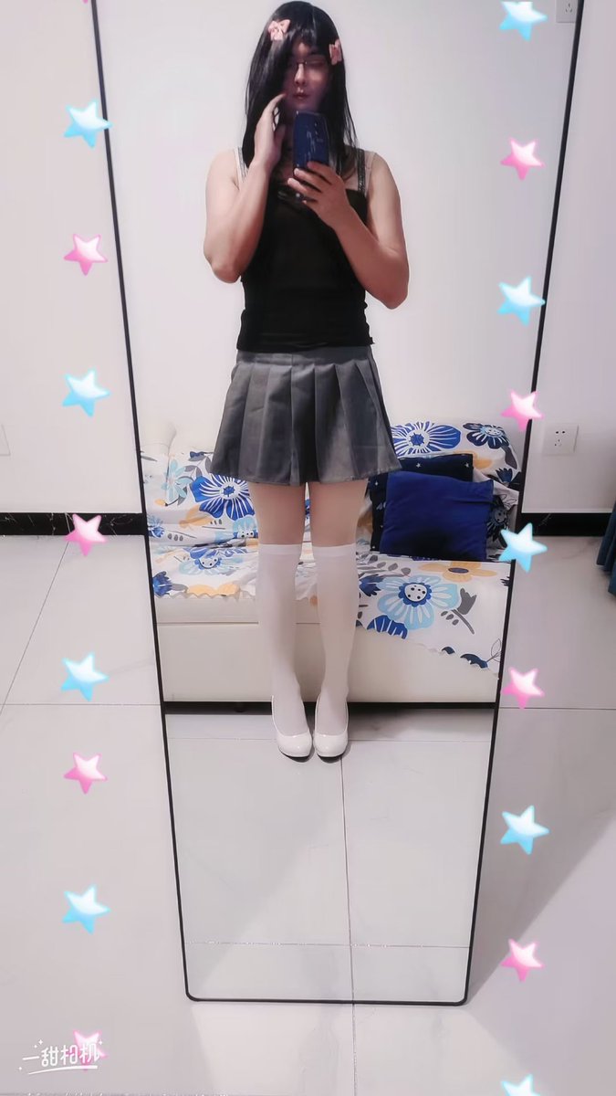 s17139176's tweet photo. 晚安～米娜桑～求fo求点赞求转发～小司先谢谢哥哥姐姐们呐～
#男の娘 #伪娘 #可爱的���孩子 #女装子 #女装大佬 #女装男孩 https://t.co/upOOwaunxB