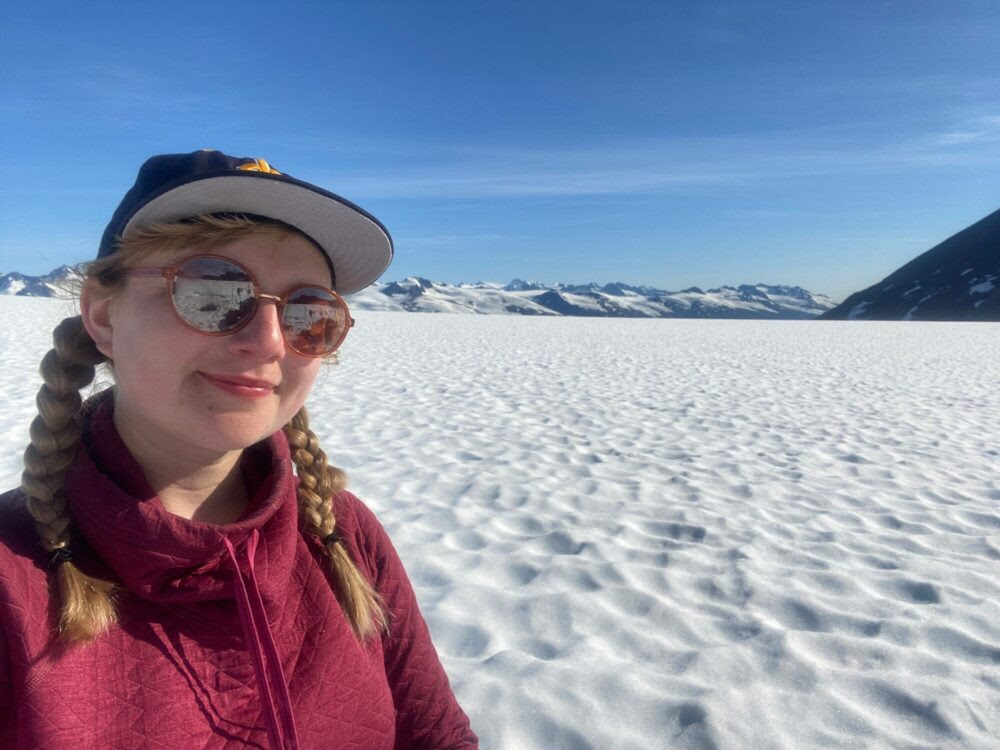 Join us today for Rainey Aberle's Dissertation Proposal on "Characterizing recent spatiotemporal trends and controls on glacier snow cover throughout the North American Cordillera" in RUCH 103 at 3pm. See you there!