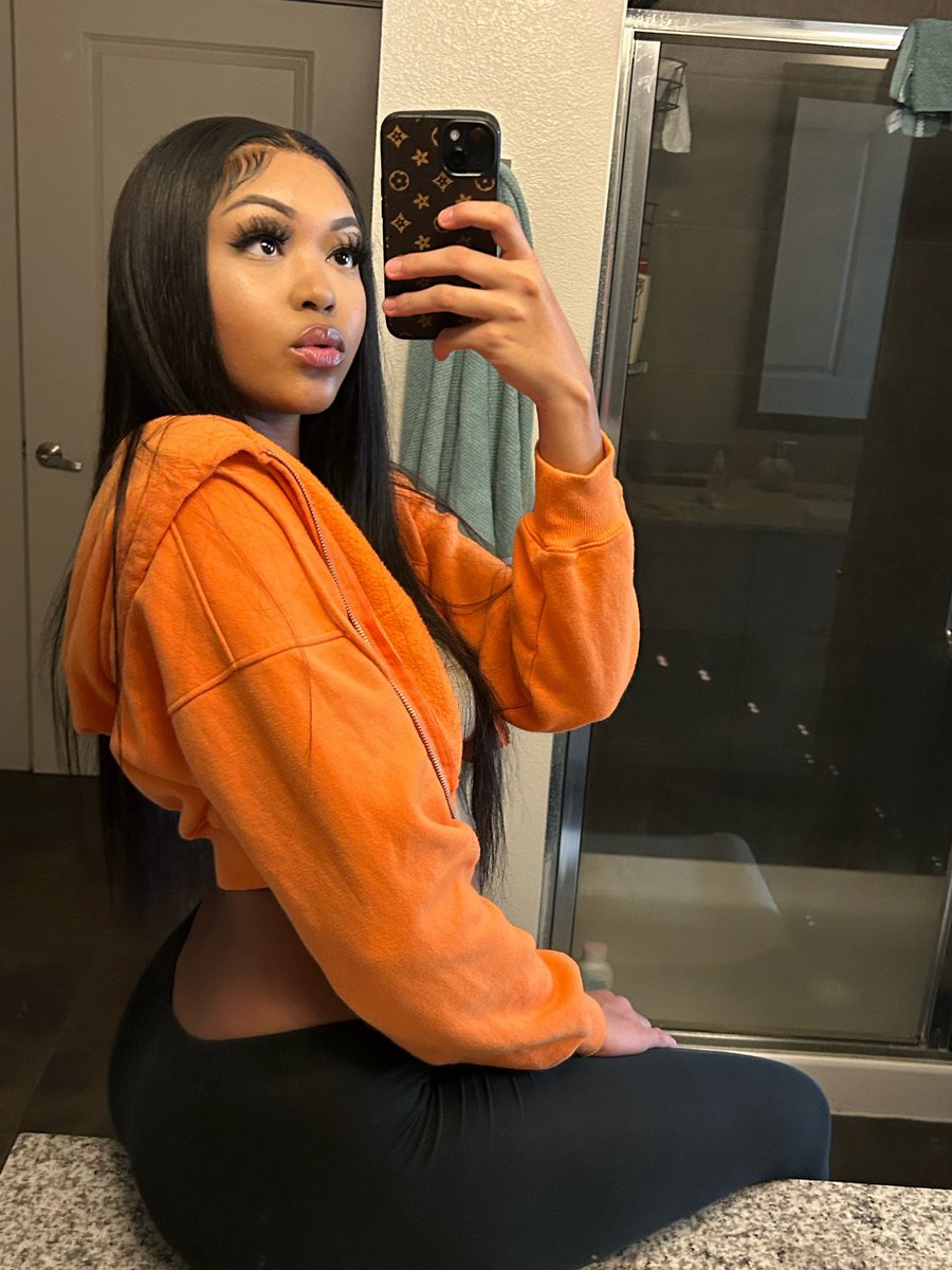 Goddess Yellah💕BDay Dec21st on Twitter: "RT @yellahgoddess: Give me what I want 🥵🖕🏽 relapse