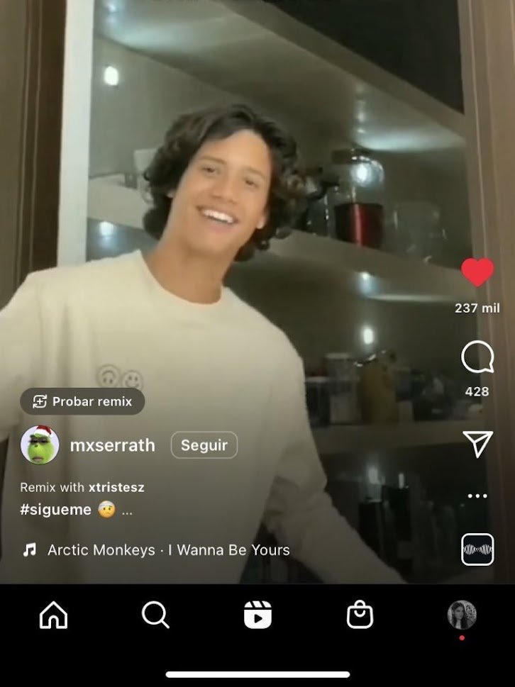 pedrortiz123's tweet photo. a mi me dicen que yo me parezo al @blazekha y al pana de tiktok 😂 https://t.co/0cCaLNEyet