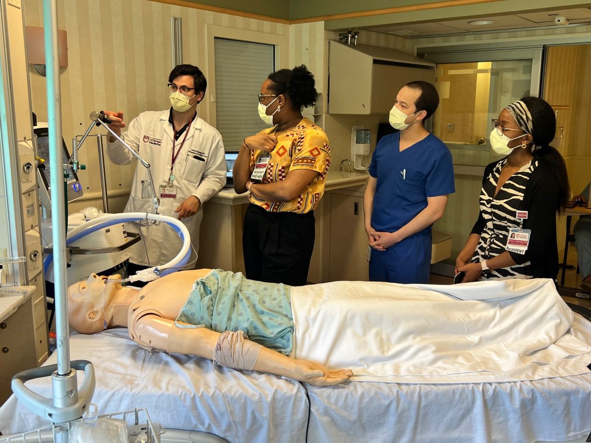 MedChiefs (@medchiefs) on Twitter photo #acdemichalfday at <a href="/UChicagoMed/">UChicago Medicine</a> -- learned a lot and had fun using our Sim Center together! #acdemichalfday at <a href="/UChicagoMed/">UChicago Medicine</a> -- learned a lot and had fun using our Sim Center together!