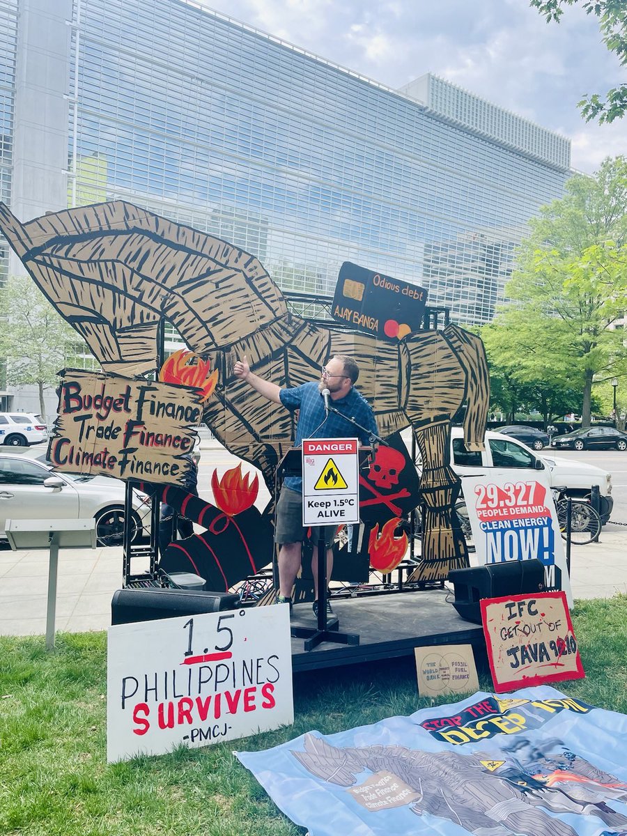 ShutDownDC tweet media