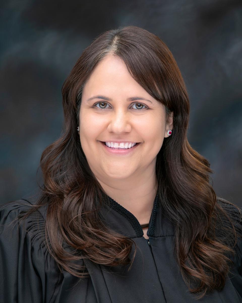 BerkeleyLawCDO's tweet photo. Congratulations to @BerkeleyLaw alum Judge Ana de Alba - who was just nominated by @POTUS for a judgeship on the U.S. Court of Appeals for the Ninth Circuit!! https://t.co/GTfDZRbQ1a