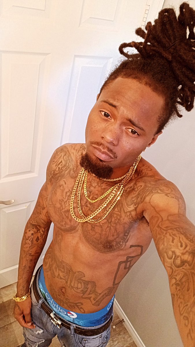 Novva619's tweet photo. ♏️💎💵💰👑😈 
#king #Novva #Shotta 
#blackking https://t.co/4IYHNSc0b3