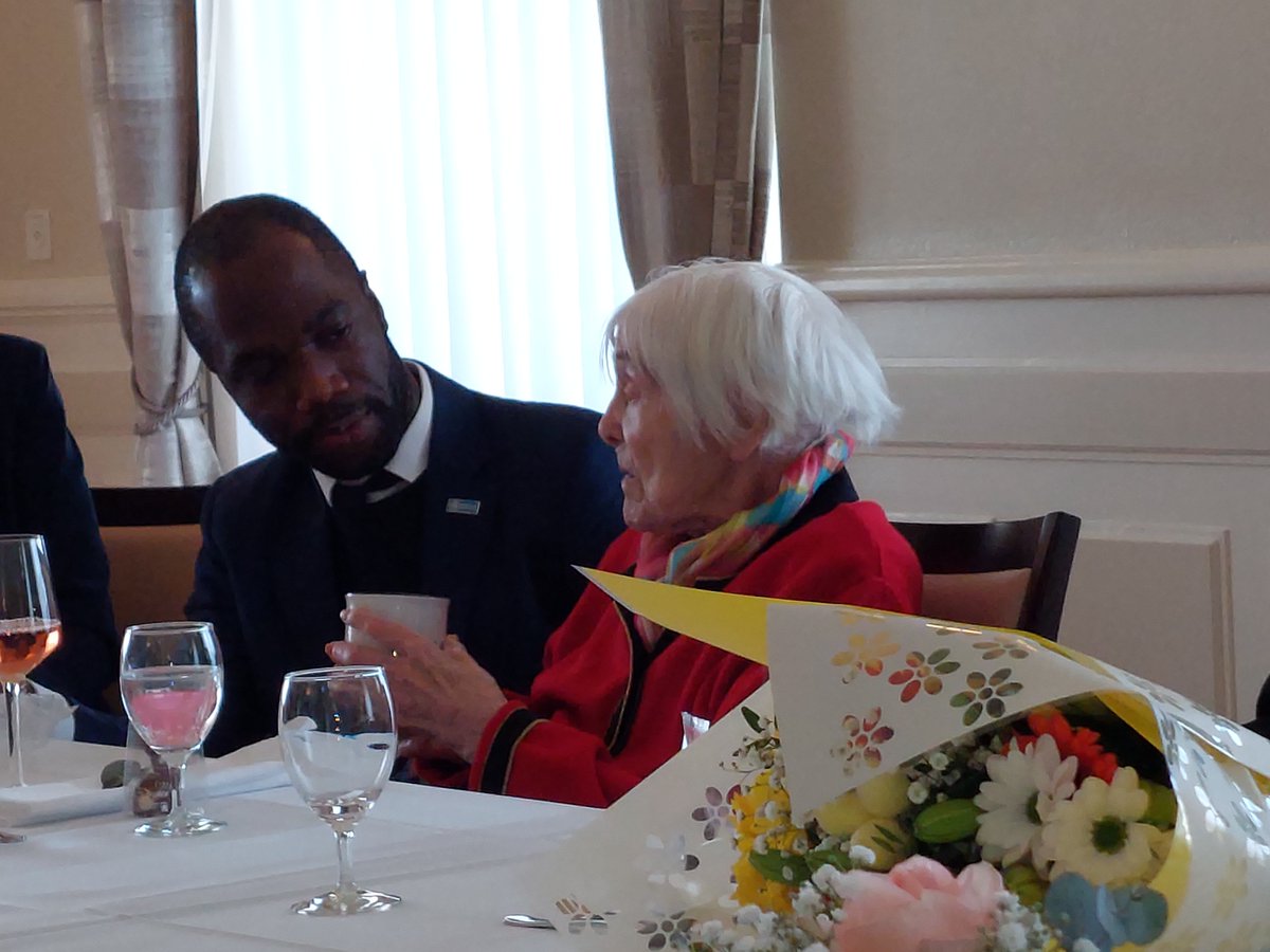 foe_s's tweet photo. On behalf of WHO Workers, I was privileged to wish Happy 100th birthday to Mrs Carnelley who served between 1949 and 1980, on #WorldHealthDay and #WHO75. I was inspired by Gwen's  gracious smile &amp; simplicity. Her sense of humor, joking on @DrTedros' notes.
Once WHO, always WHO! https://t.co/HwLpgP0R0S