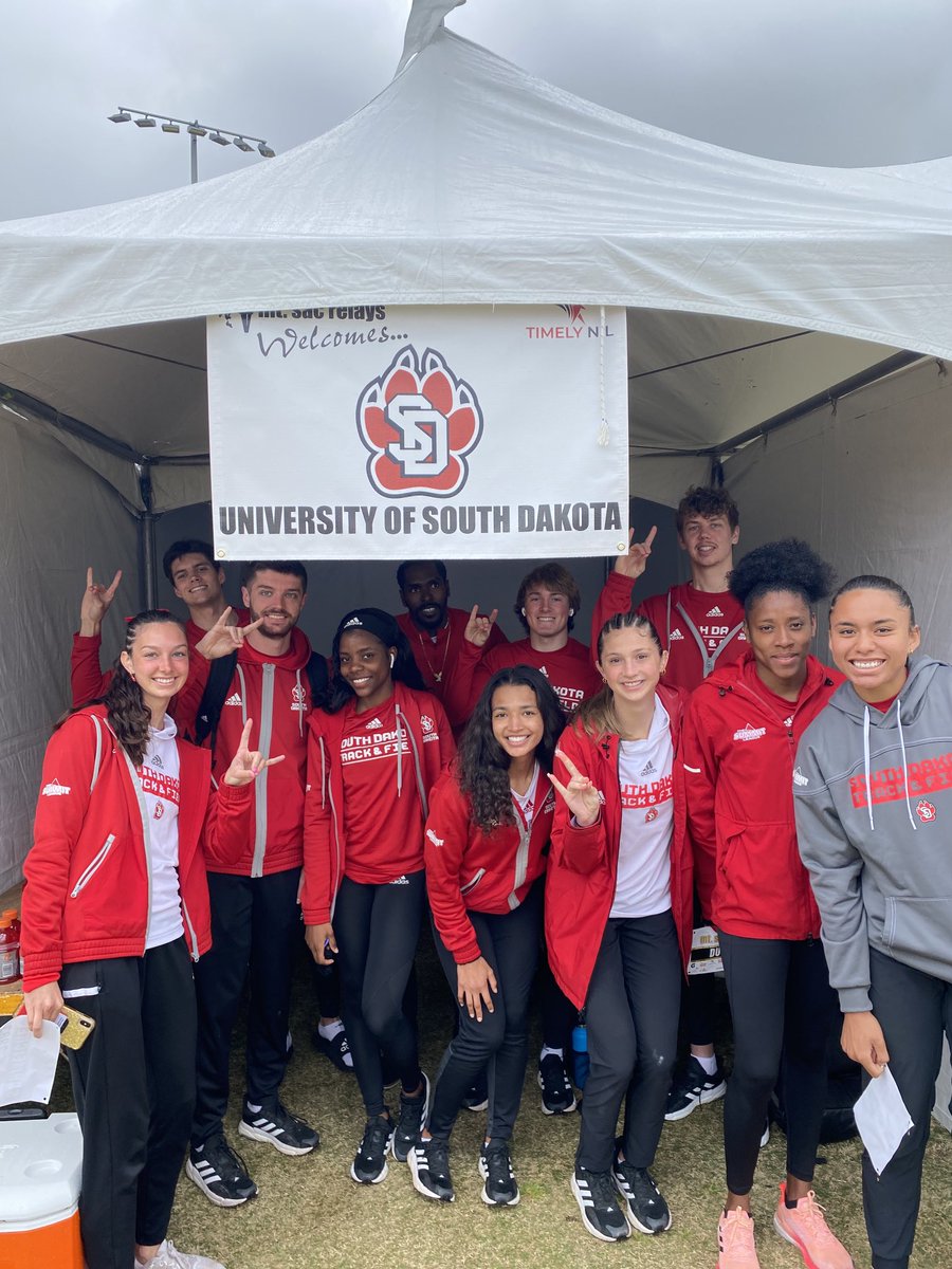 South Dakota Track & Field / Cross Country tweet media