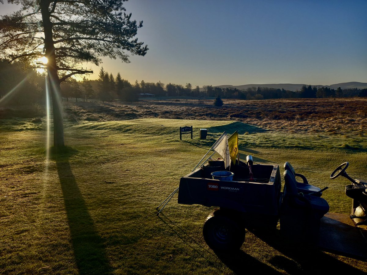 stufergusonmg's tweet photo. Friday Drive on The Moor #HighTee #NicePlaceThis #MoorChat #Gowf https://t.co/3H3HMKqLoz