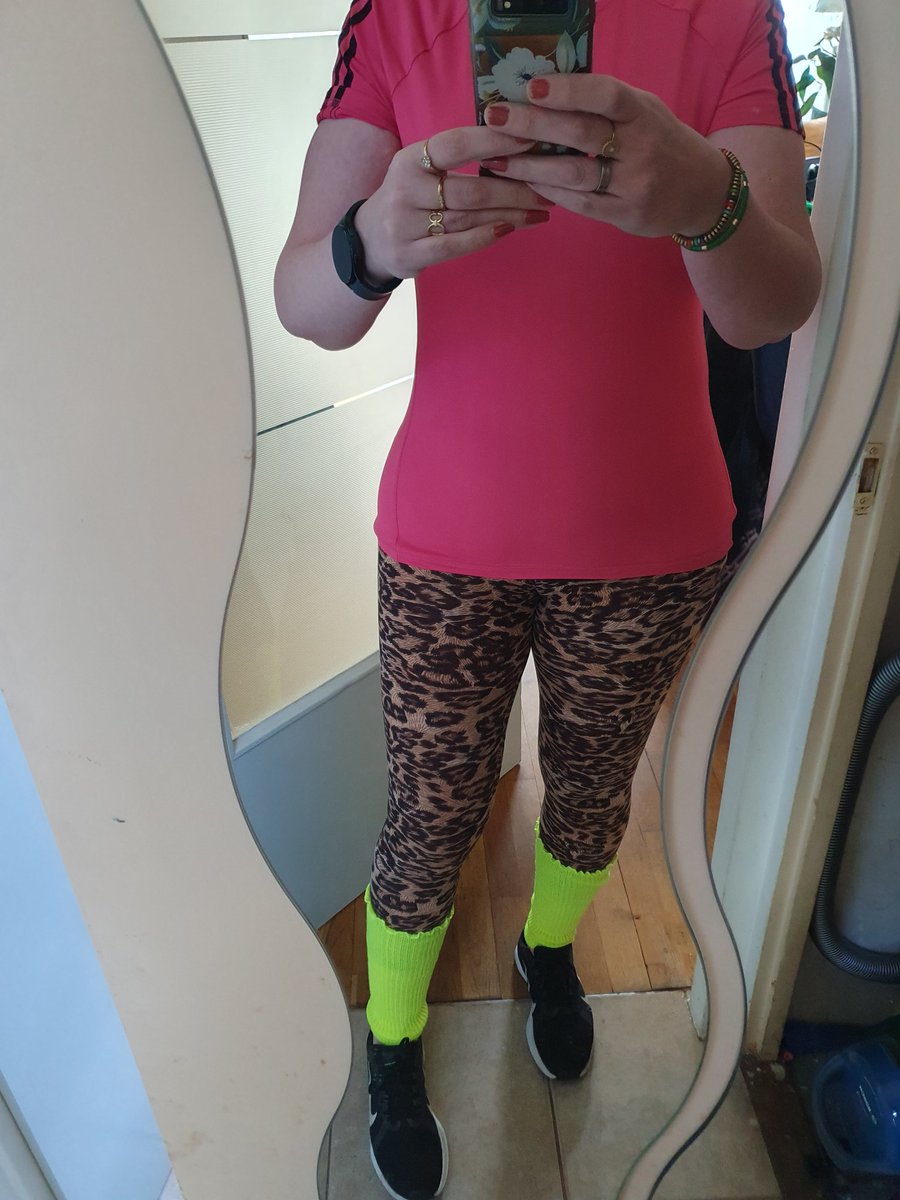 Foute jump avond met de vriendelijke groeten van nel veerkamp😂😂😂😂