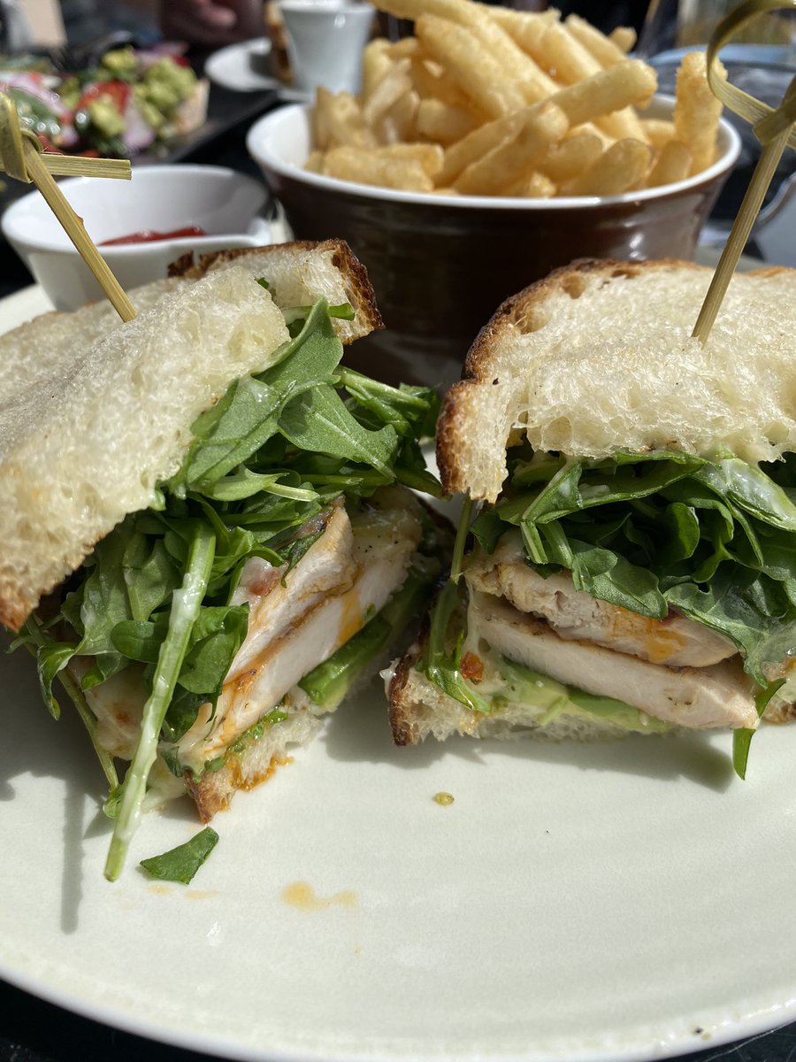 calCPFC1's tweet image. This time last week 😩 #spago #BellagioFountainView #lasvegas