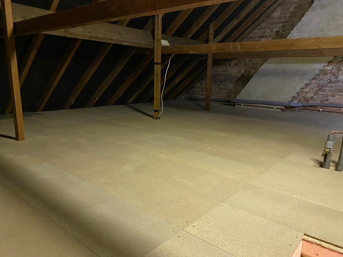 loftladderpros's tweet image. NEED EXTRA STORAGE SPACE?
Our aim is to provide customers with extra loft storage space at an affordable price😊
Call free on 0808 301 9548 to arrange your free home survey &amp;amp; quotation.
homecountiesloftladders.co.uk
#loftstorage #storagespace