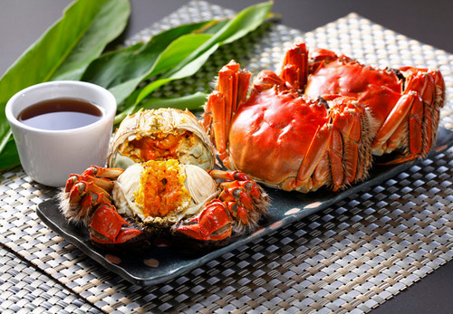 Replica149's tweet photo. @Johnnie34703589 @TripInChina I'm not sure which kind of crab you are refering to. Using most common crabs in China as examples, the first and second crab in the pics are about $5 for each, they are small then the third one, the third could be $10 or more, depends on the weight. https://t.co/FQfUYqgSYs