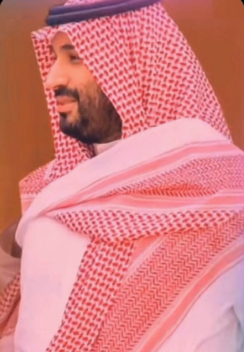#ولي_العهد_الأمير_محمد_بن_سلمان

أنت الفخر اللي على الطيب ممشاك و أنت الكفو لاحان وقت الطناخ،،،،، الله يحفظه💚💚
