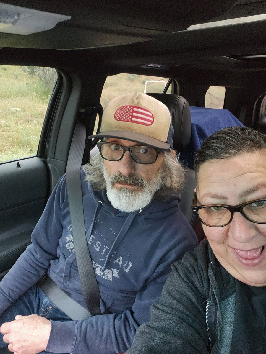 Lesbro63's tweet image. @garysteveneaton seizing the day! #betterthanfamily #welloiledmachine I love this man!