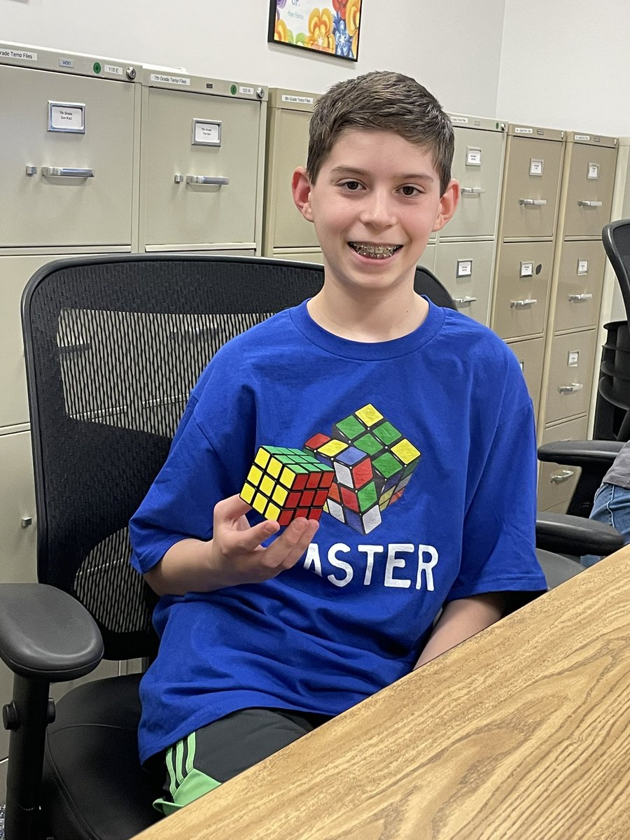 Meghanslp's tweet photo. Devin is the Rubik’s Cube Master!! He teaches us algorithms for solving tricky puzzles! @AHSD25South #southlearns #rubikscubeclub https://t.co/ACMoRGw7MX
