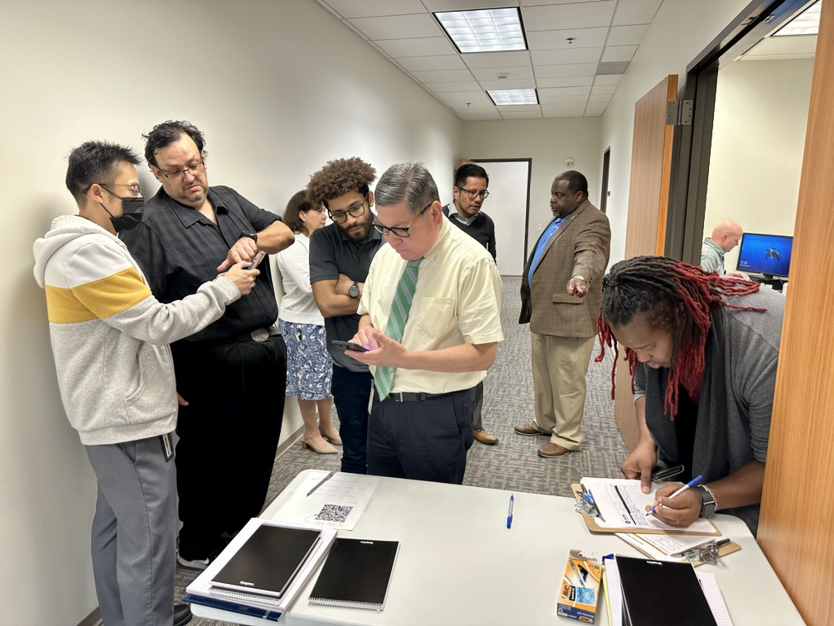 harriscotxclerk's tweet photo. HCCO Fire Wardens get updates and training from Sgt. Toby Rhodes from the Harris County Fire Marshal's Office. π₯
#hcco #harriscountyclerksoffice #preparedness #beready #hcfmo https://t.co/YMnDy1yLjA