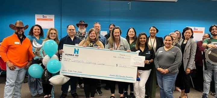 Congratulations 🎉 to our Elementary Student Wellness Counselor <a href="/CounselorNewman/">Francesca Newman, MA, LPC, NCC</a> and Transitional Housing Counselor <a href="/MyCounselorr/">Juliana.</a>!  <a href="/HumbleISD_FDN/">HumbleISD Foundation</a> grant winners 🏆 The Canine Responder &amp; Traveling Counselor will help support our students social,  emotional and mental health 🎉