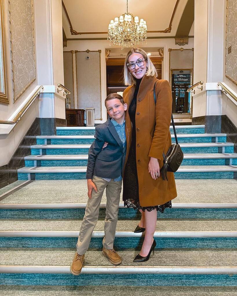 For this Mother’s Day brunch, treat her like a queen in our historic &amp; regal property.

Link in bio to reserve your spot for our Mother’s Day Brunch Buffet. 🌸 

📸 @shaylaackerman instagr.am/p/CrBiC9RrhJj/