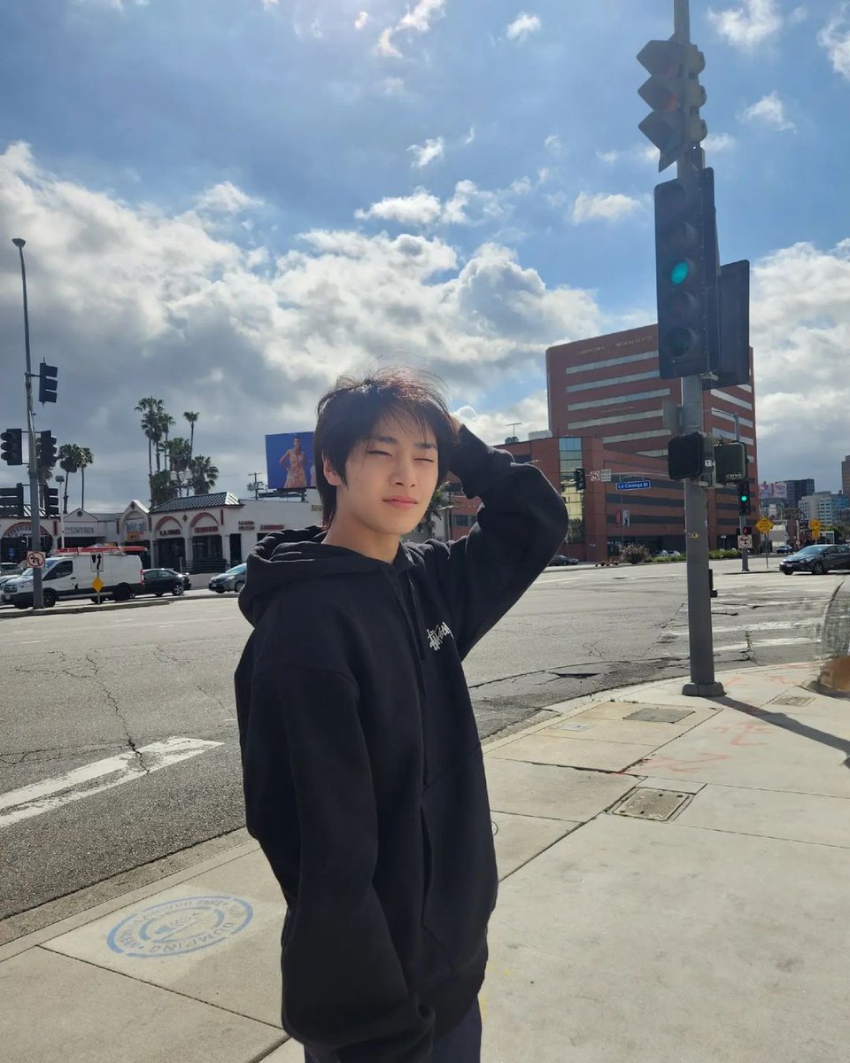 StrayKids_Spain's tweet photo. 14042023

🔗 https://t.co/VlWU9ZwcyY

[2/2]

@Stray_Kids #StrayKids #스트레이키즈 https://t.co/N6qY0QV9cq