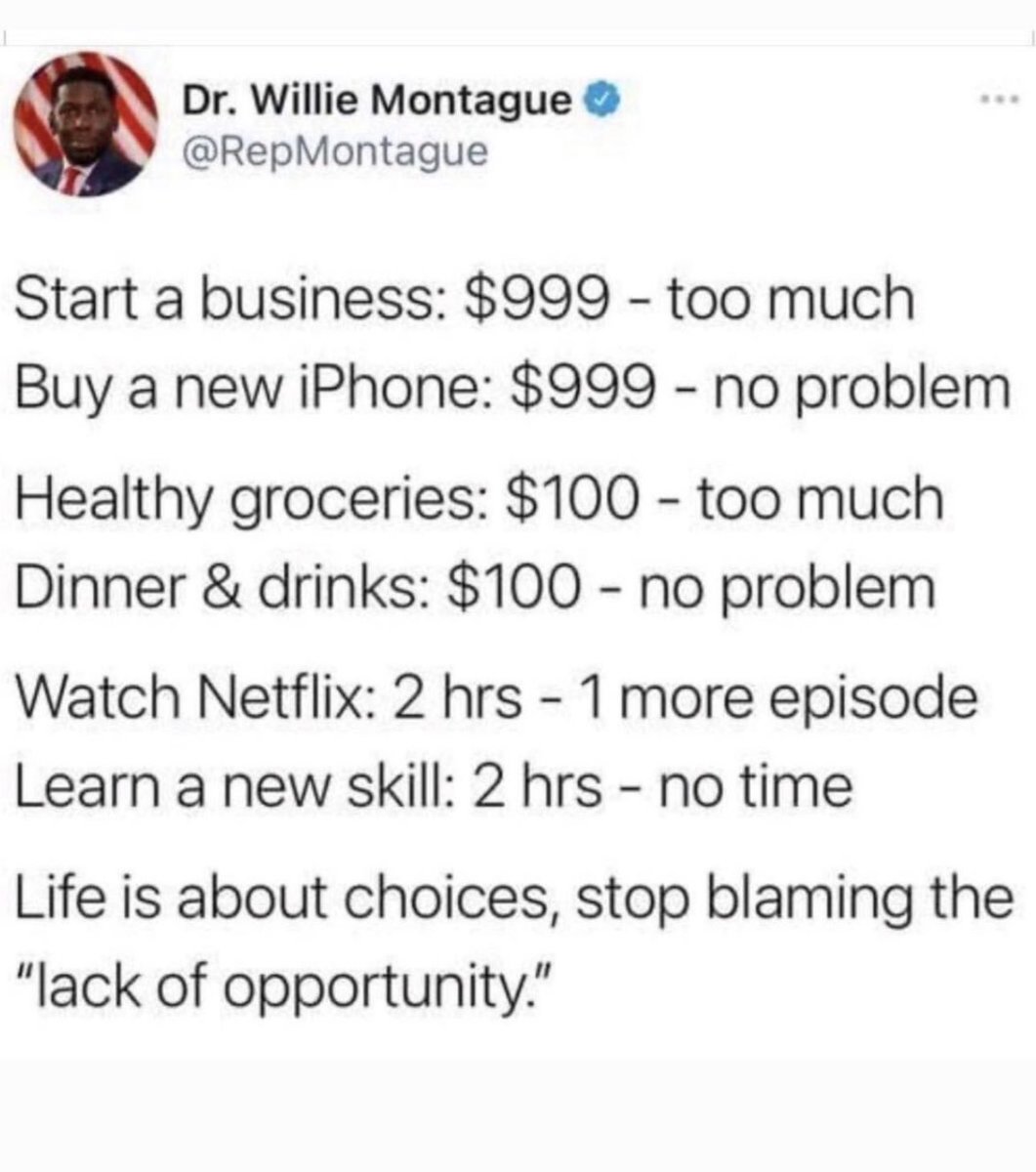 KenanGrace's tweet photo. If you disagree, tell your Momma! 
Not me 🤷‍♂️ https://t.co/RabB6KSBUN