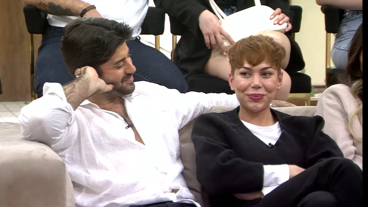 Kaç para şu bakış abi kaç para 
#SeyBur #kismetseolur