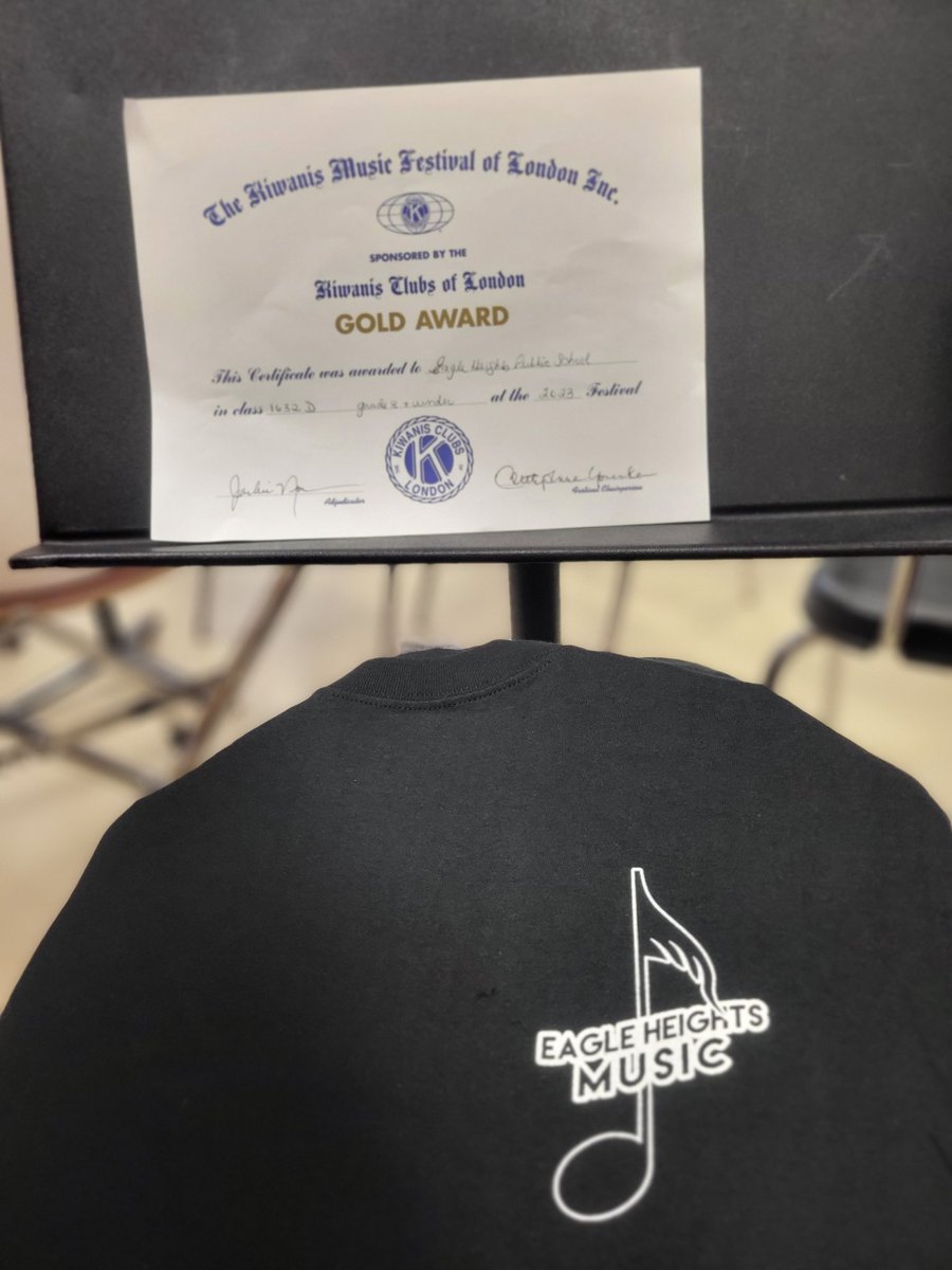 Wonderful day with the <a href="/EagleHeightsPS/">Eagle Heights PS</a> 6-8 choir at the Kiwanis Music Festival 🎶.  #tvdsbarts