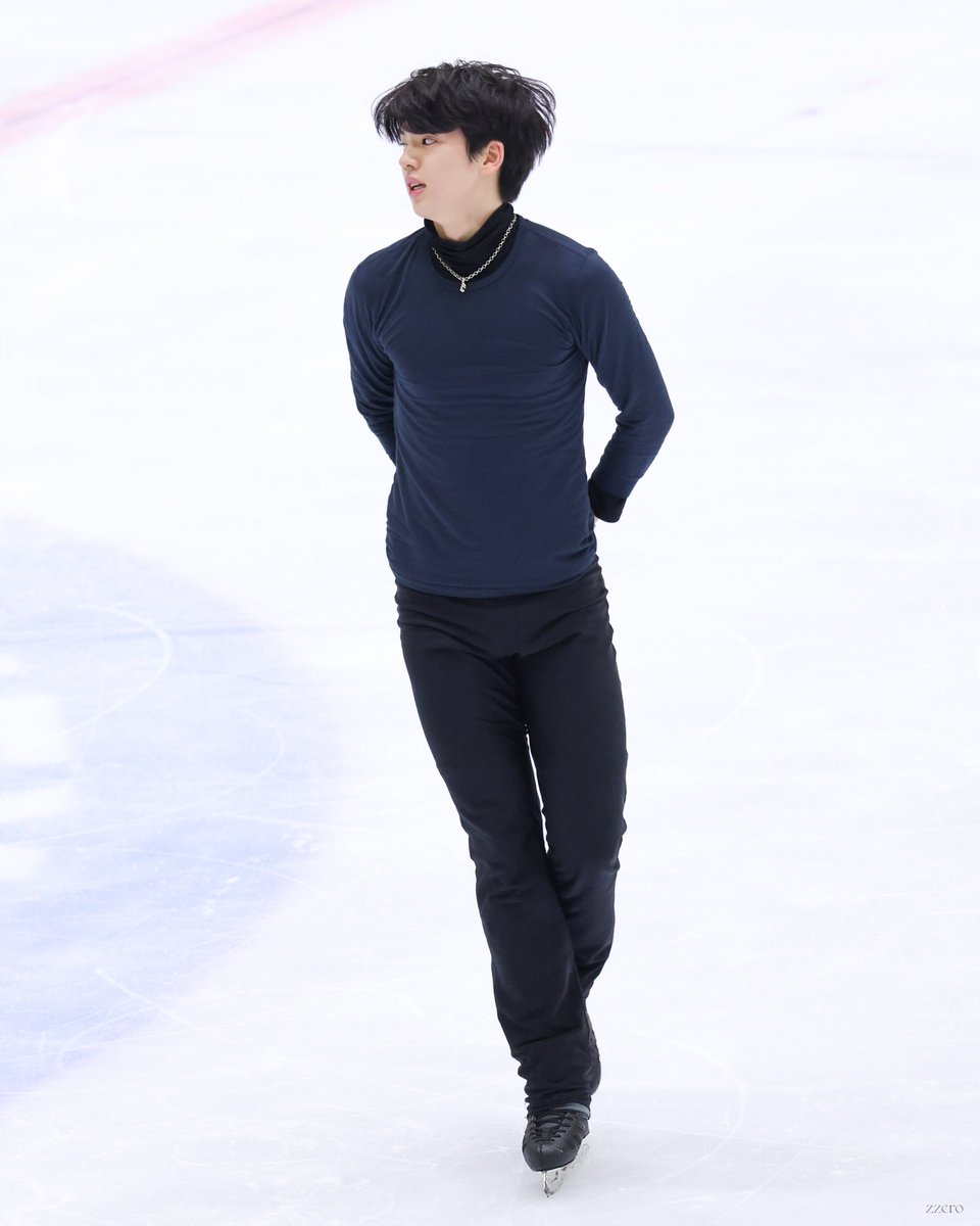 junfigure_zzero's tweet photo. 230106 종합연습 준환💗

#차준환
#JunhwanCHA 
#종합2023 https://t.co/KFzVqSjH6t
